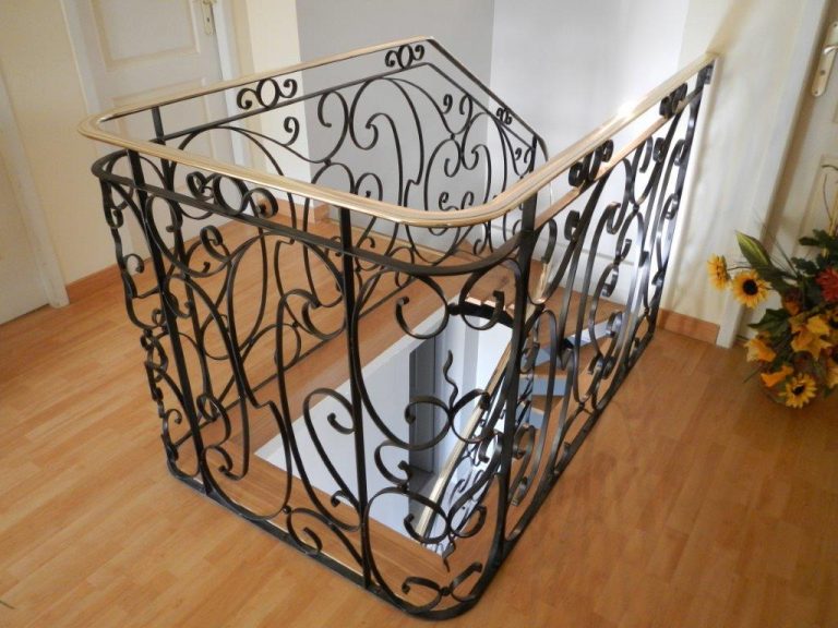 garde corps en fer forgé